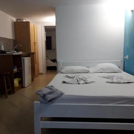 Sofia Hotel apartamentowy Agia Anna (Naxos)