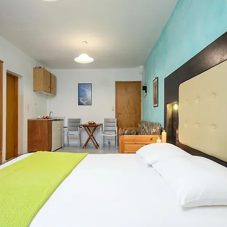 Sofia Hotel apartamentowy Agia Anna (Naxos)