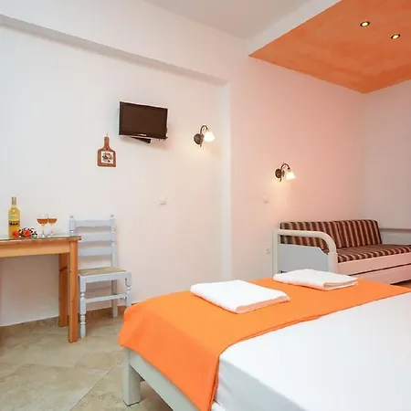Sofia Aparthotel Agia Anna (Naxos)